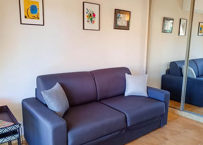 Reiala Saint-raphael Apartmán *